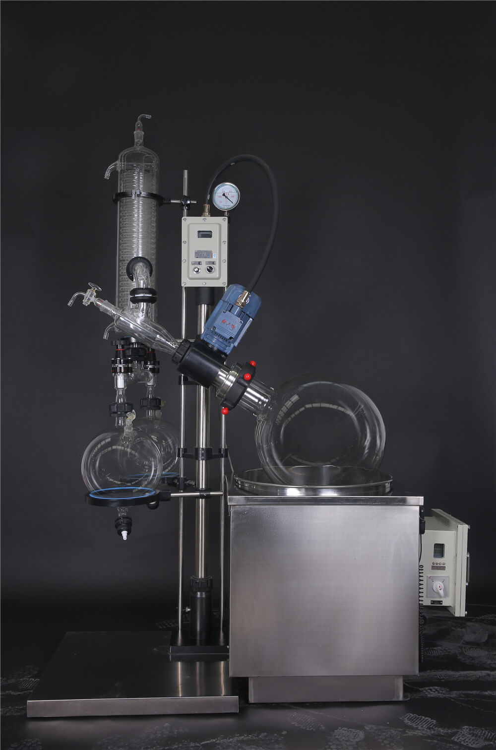 RE-5250AEx rotary evaporator.jpg RE-5250AEx rotary evaporator.jpg